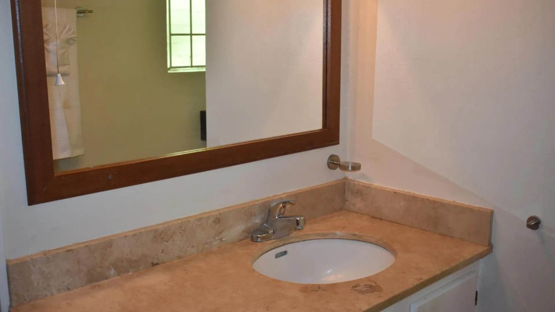 Villa Blue Vue كاسترايْزْ 0*,